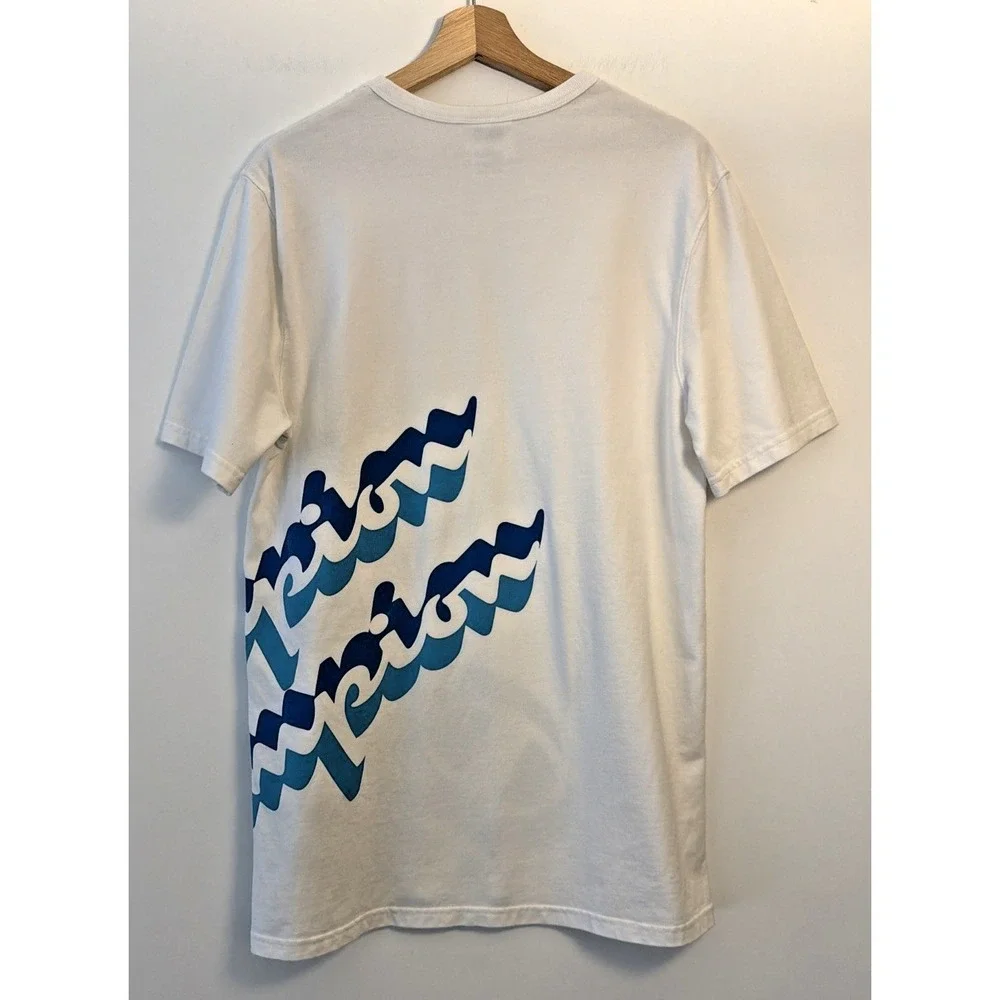 Champion T-Shirt Men's Short Sleeve Spell Out Wrap Around Size L Logo Athletic - Picture 2 of 12